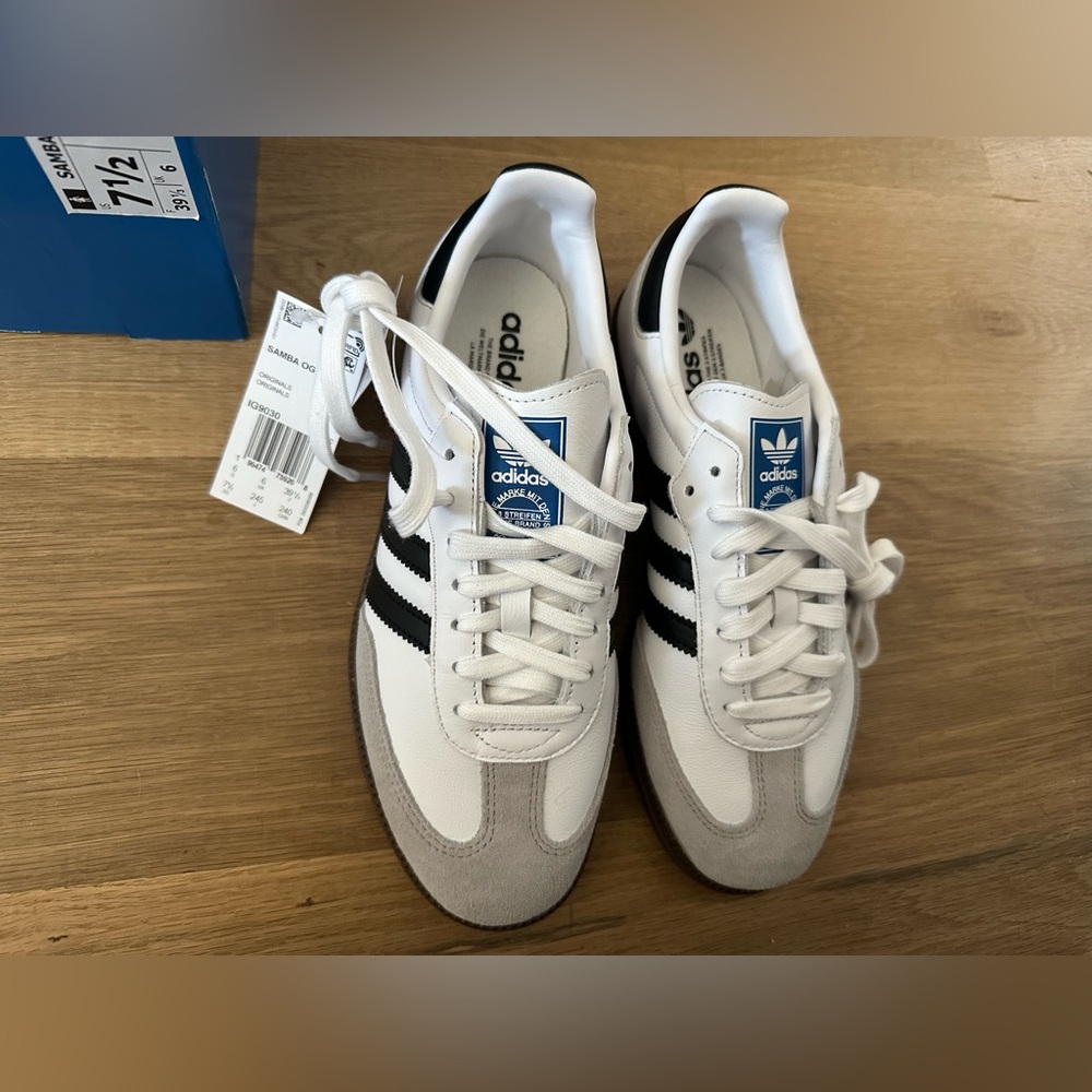 Adidas Samba Classic White and Black Women’s Shoes